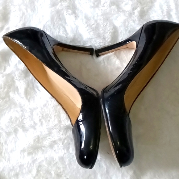 Kate Spade Heels - Picture 3 of 7